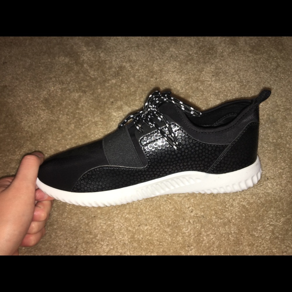 Black tennis shoes from Rue21